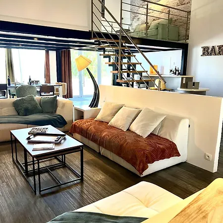Casa de Férias Magnifique Loft 160m2 X 6 Pers Proche